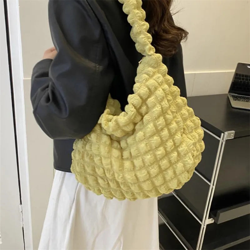 Chic Quilted Shoulder Bag